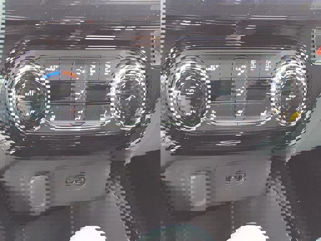 New 2026 Chevrolet Trax RS image 19