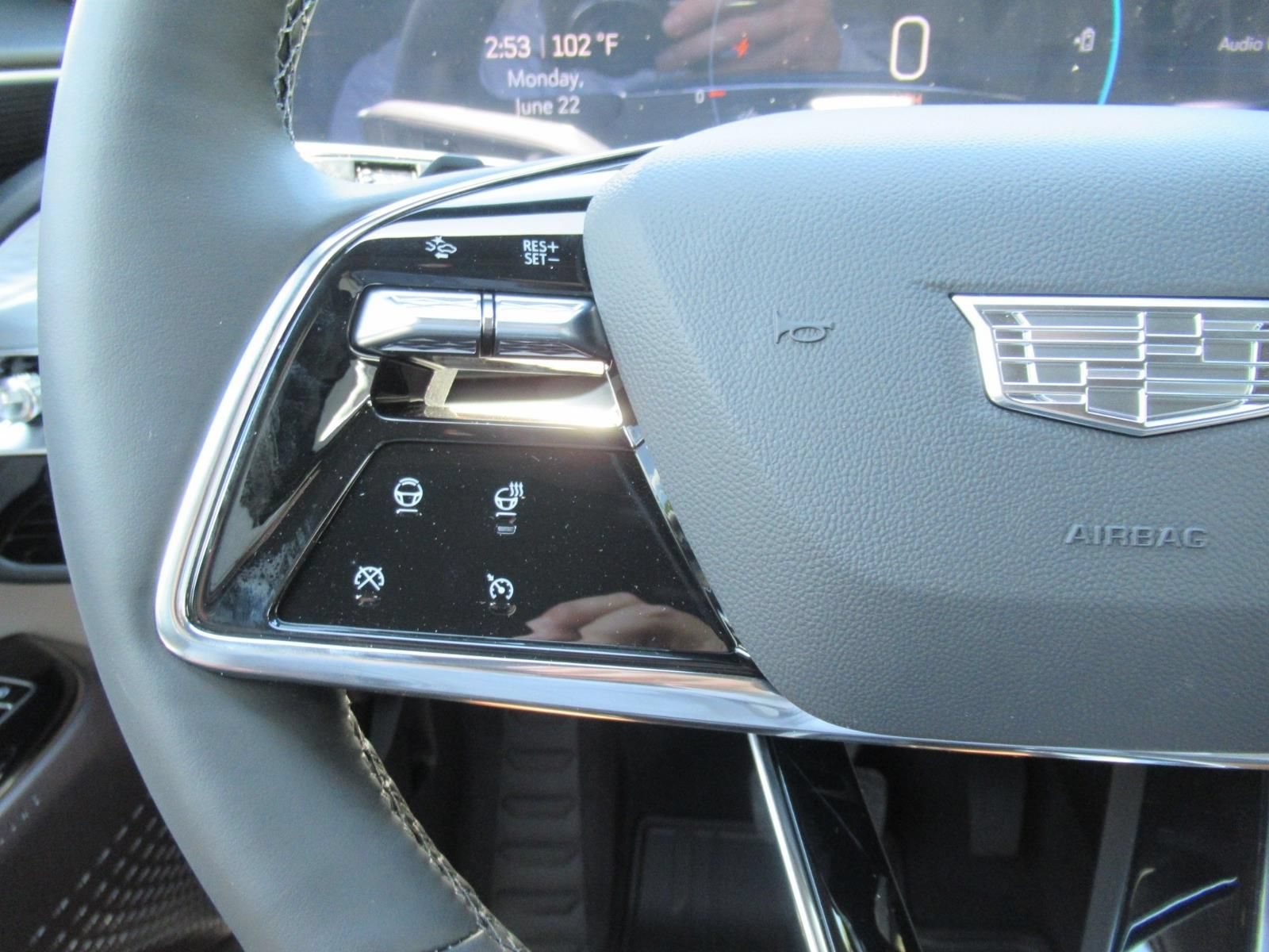 New 2026 Cadillac Lyriq Luxury RWD image 24