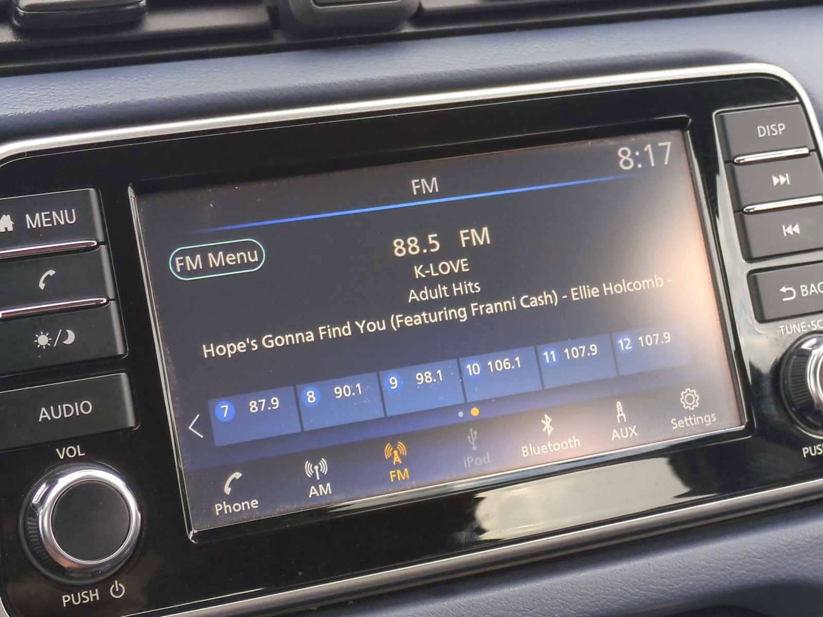 Used 2024 Nissan Versa SV image 13