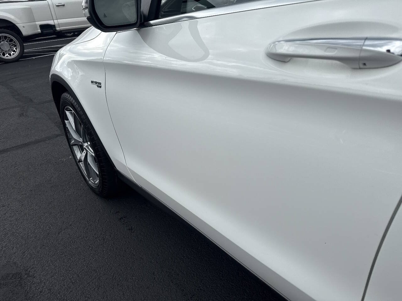 Used 2022 Mercedes-Benz GLC 43 AMG 4MATIC image 32
