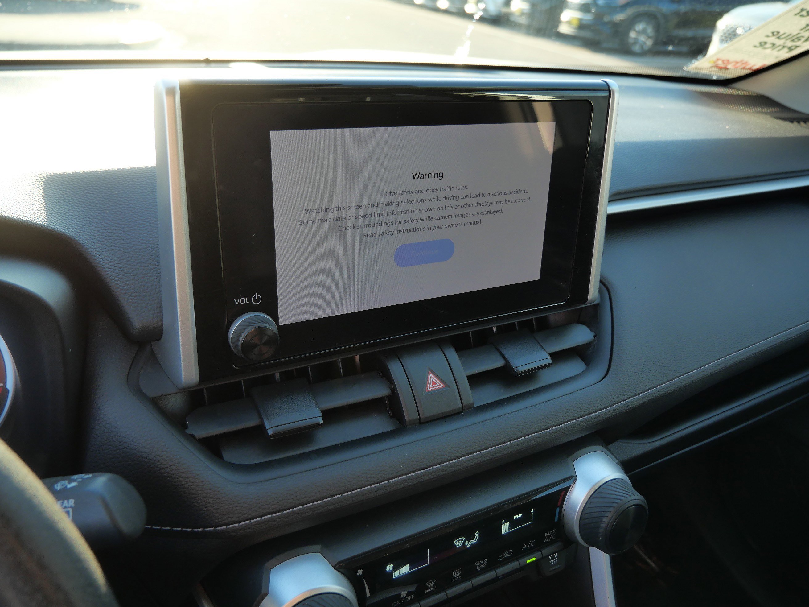 Certified 2023 Toyota RAV4 LE AWD/4WD image 23