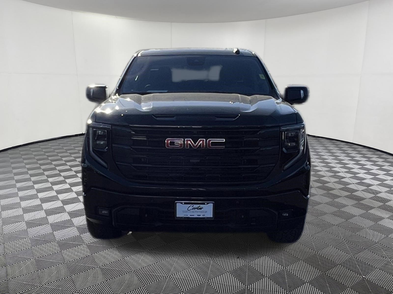 Used 2025 GMC Sierra 1500 Elevation w/ Elevation Premium Package AWD/4WD image 2