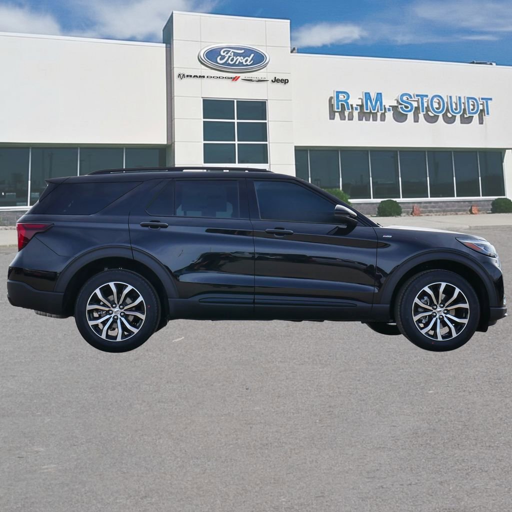 New 2026 Ford Explorer ST-Line image 12