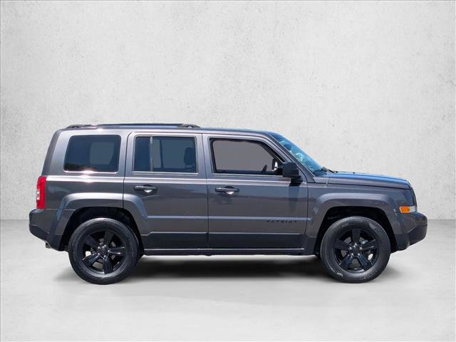 Used 2015 Jeep Patriot Sport w/ Power Value Group AWD/4WD image 4