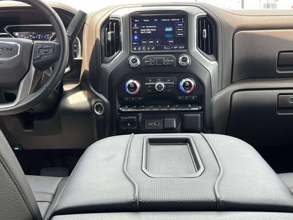 Used 2021 GMC Sierra 2500 Denali AWD/4WD image 13