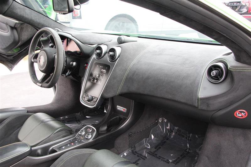 Used 2016 McLaren 570S Coupe image 19