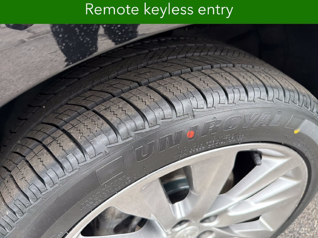 Certified 2021 Buick Envision Avenir w/ Technology Package II AWD/4WD image 33