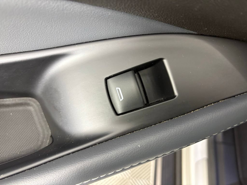 Used 2022 Buick Enclave Premium FWD image 48