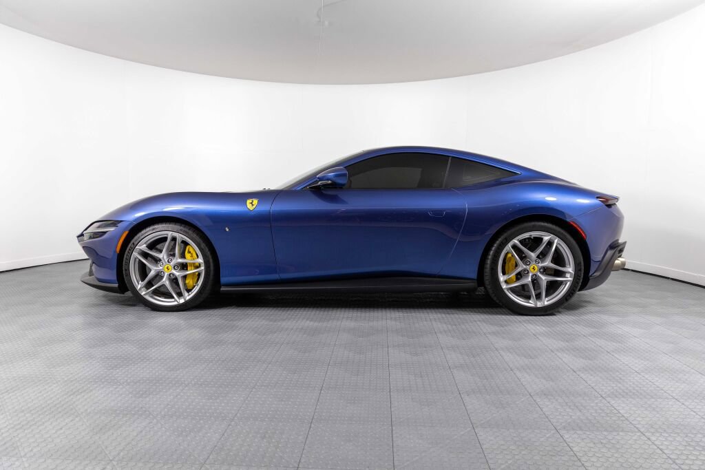 Certified 2021 Ferrari Roma image 8