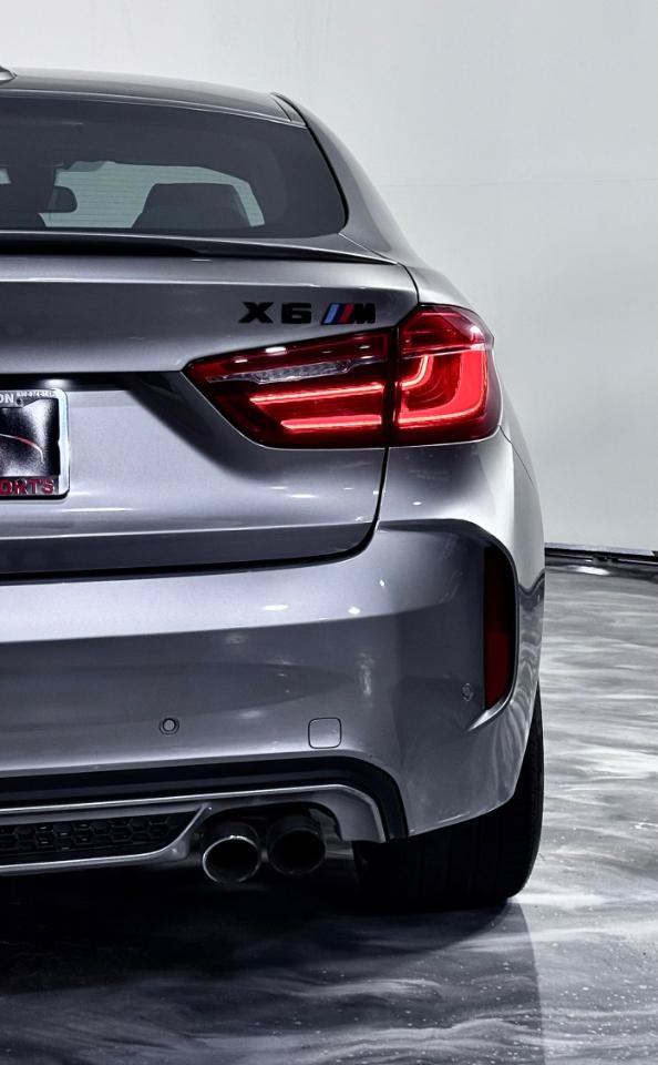 Used 2019 BMW X6 M w/ Executive Package AWD/4WD image 14