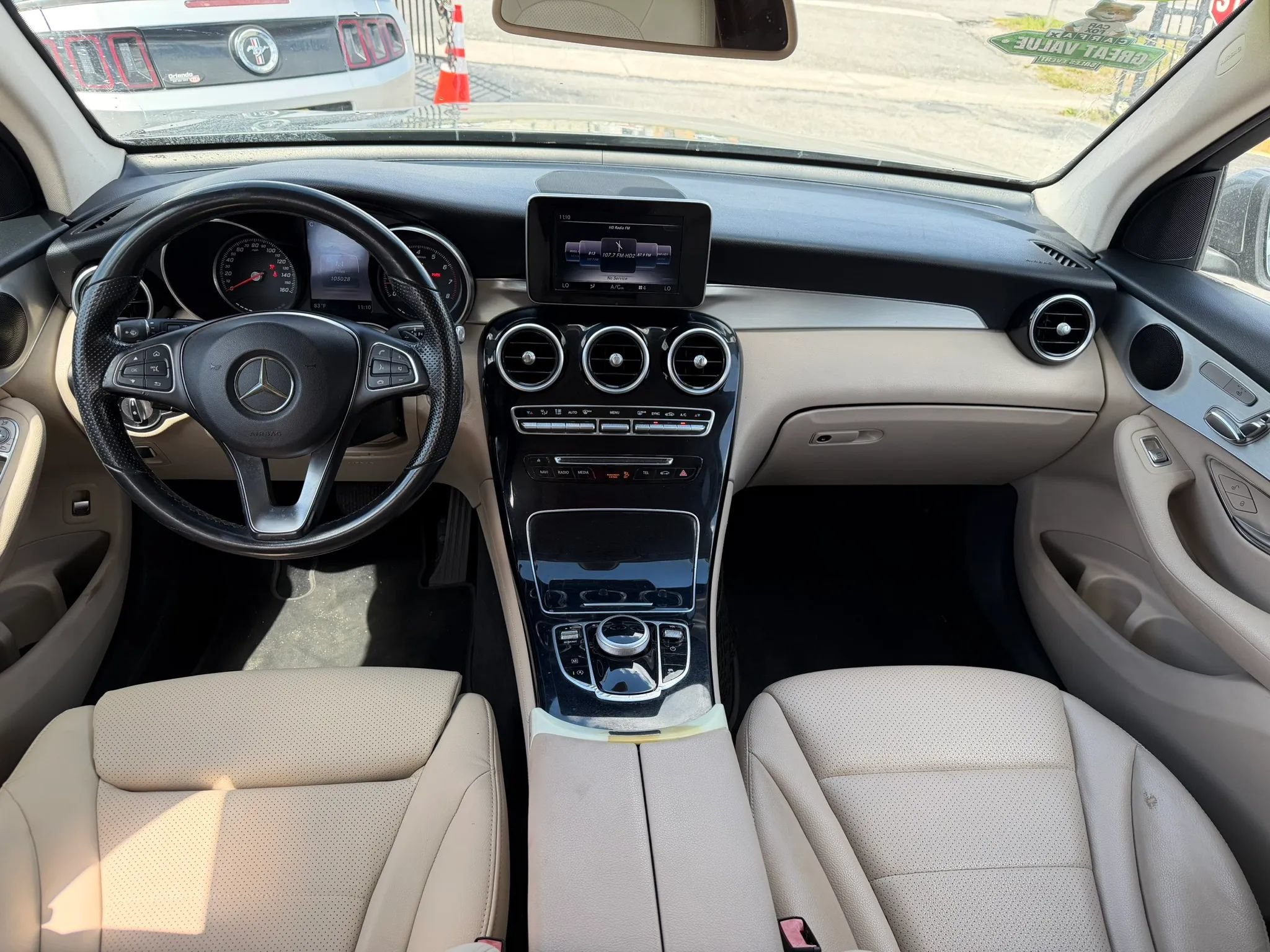 Used 2017 Mercedes-Benz GLC 300 4MATIC image 7