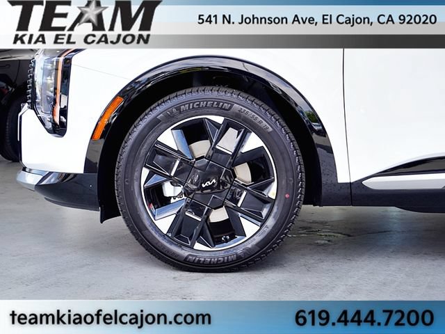 New 2026 Kia Sportage SX FWD image 7