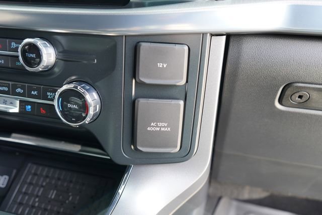 Used 2025 Ford F150 Lariat w/ Equipment Group 501A Mid image 93