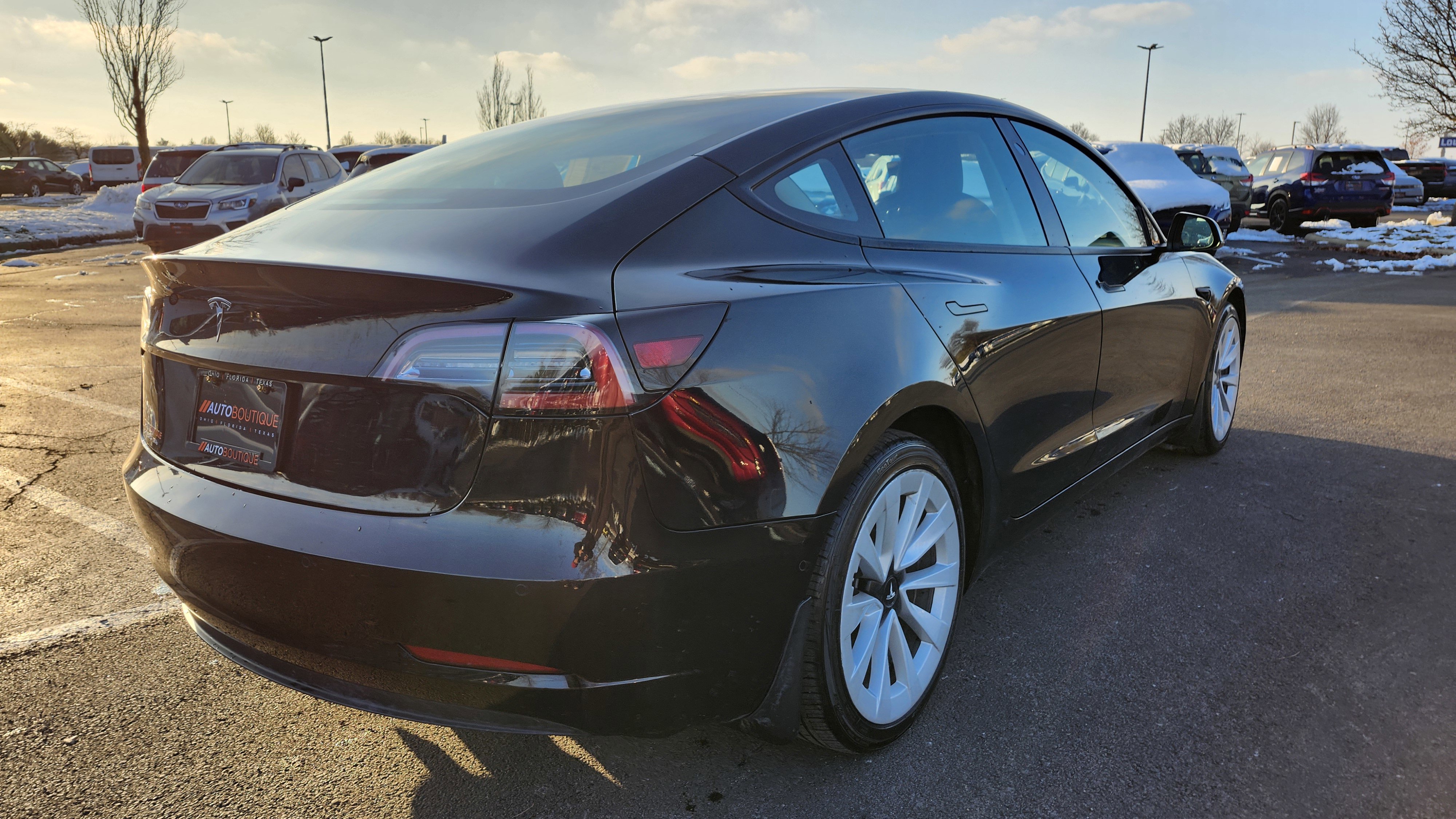 Used 2022 Tesla Model 3 image 17