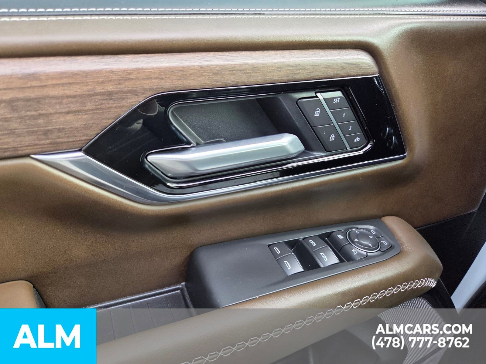 Used 2026 GMC Yukon Denali Ultimate image 11