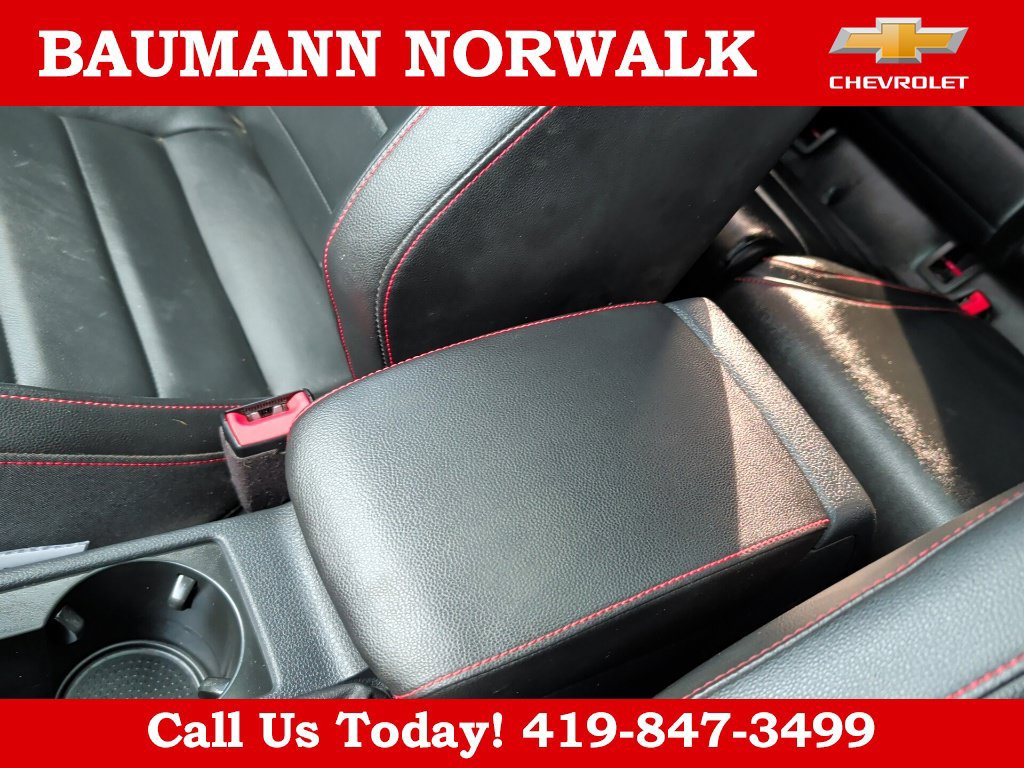 Used 2021 Volkswagen GTI SE FWD image 29