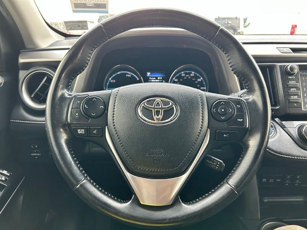 Used 2018 Toyota RAV4 Limited AWD/4WD image 21