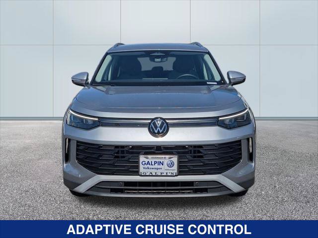 Certified 2025 Volkswagen Tiguan S AWD/4WD image 8