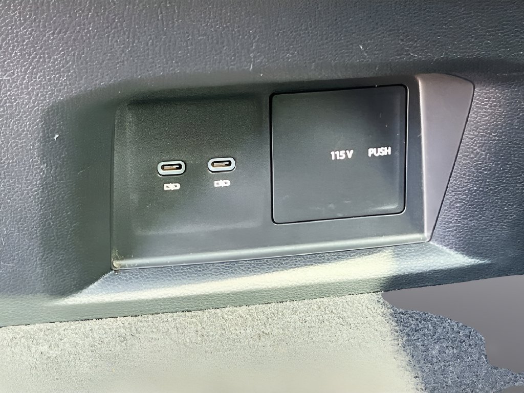 Used 2023 Volkswagen Atlas SEL Premium AWD/4WD image 27