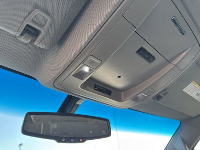 Used 2017 Chevrolet Silverado 1500 LT w/ All Star Edition image 41