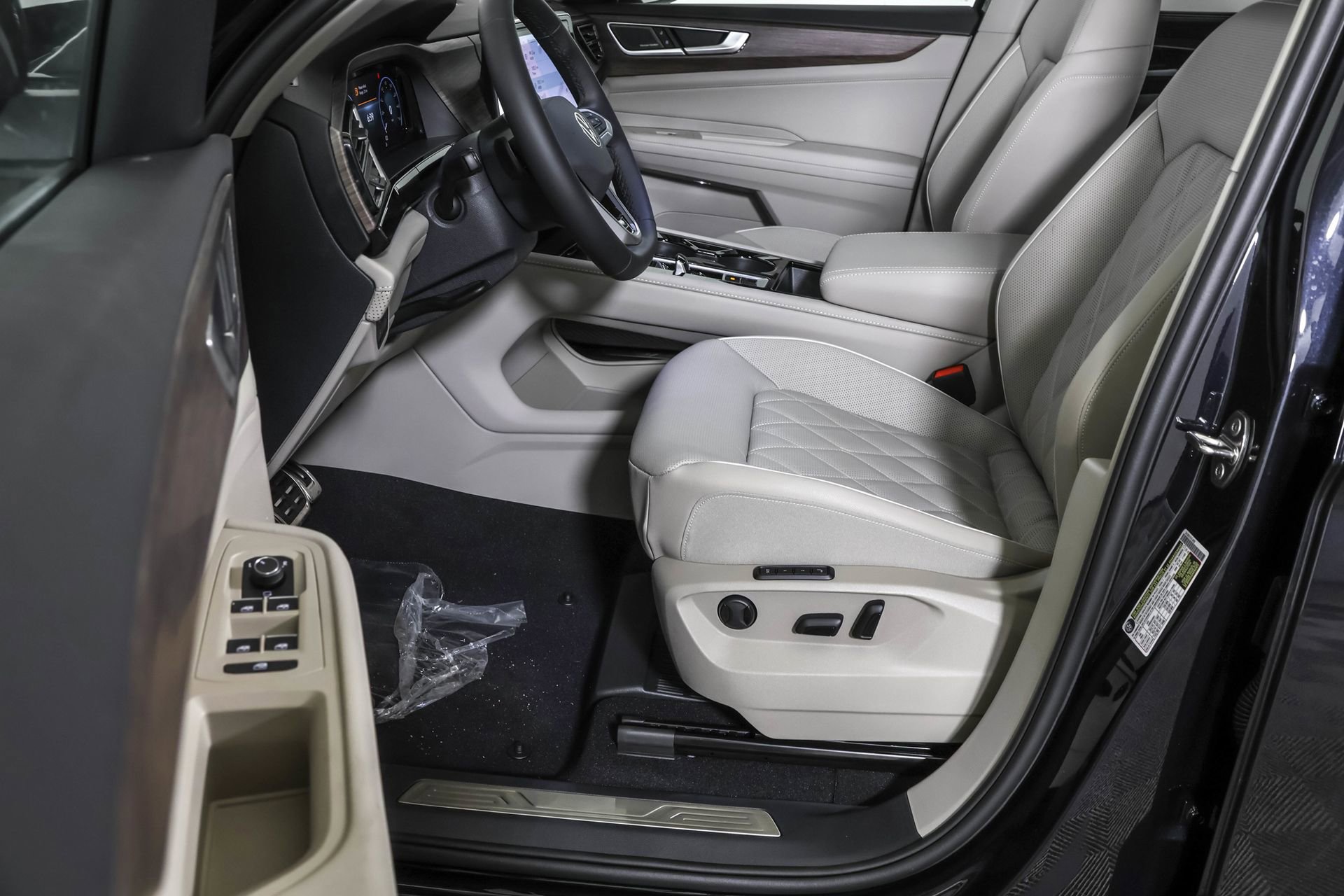 New 2026 Volkswagen Atlas SEL Premium R-Line image 20