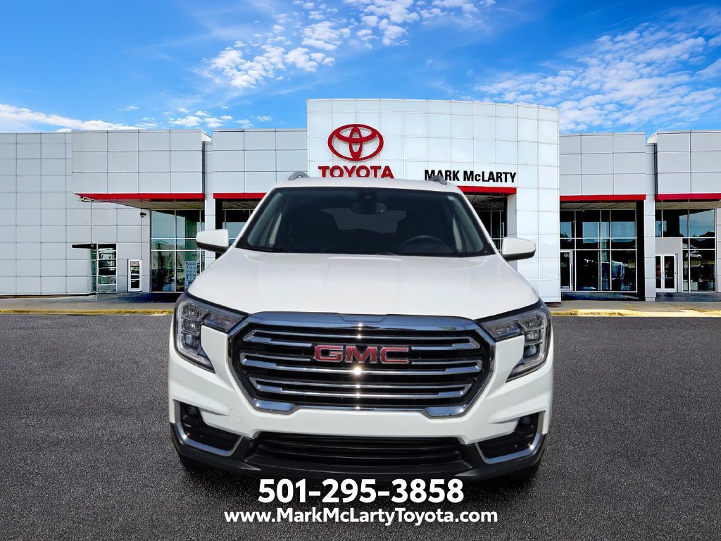 Used 2024 GMC Terrain SLT AWD/4WD image 8