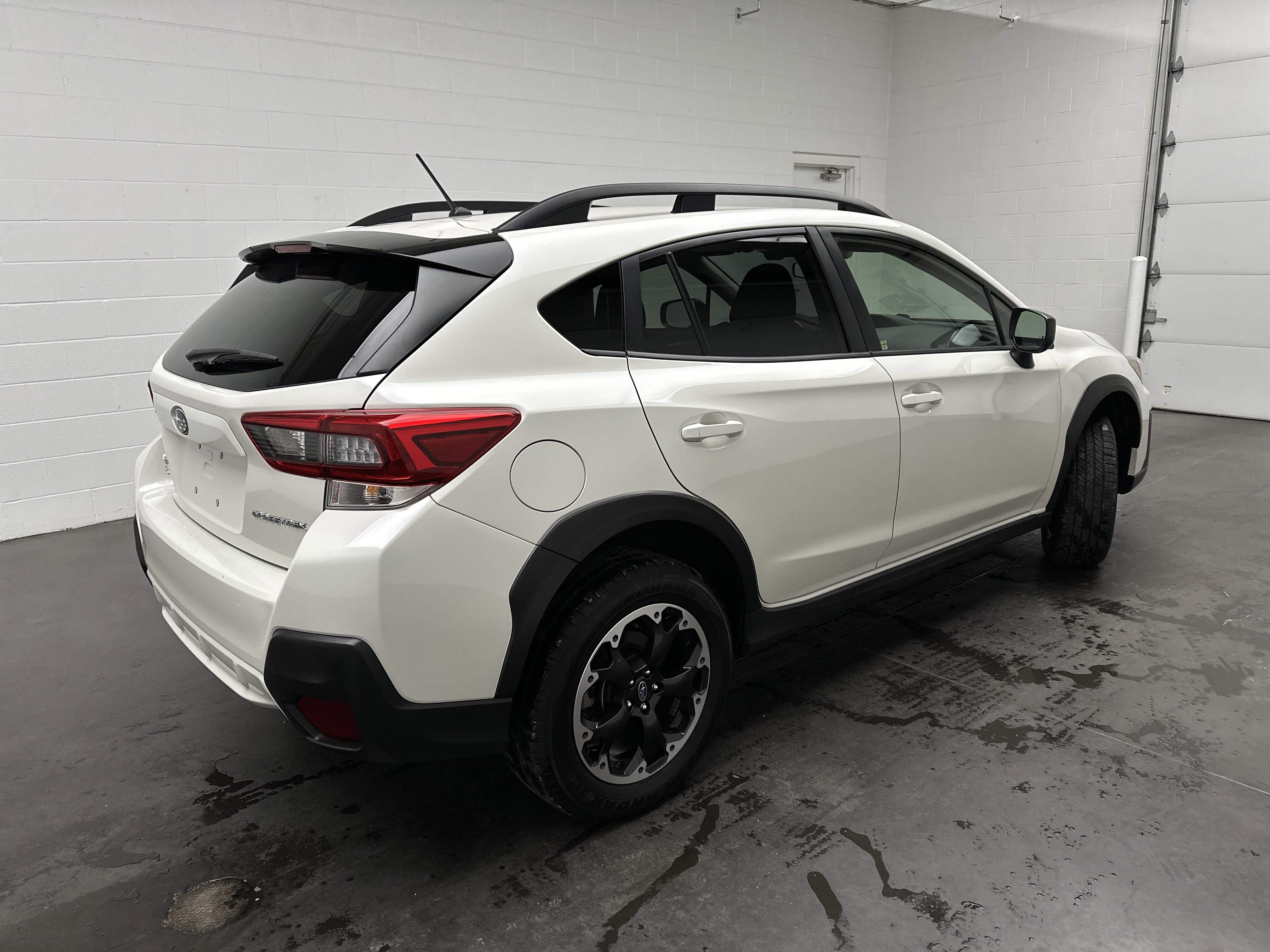 Used 2023 Subaru Crosstrek 2.0i image 8