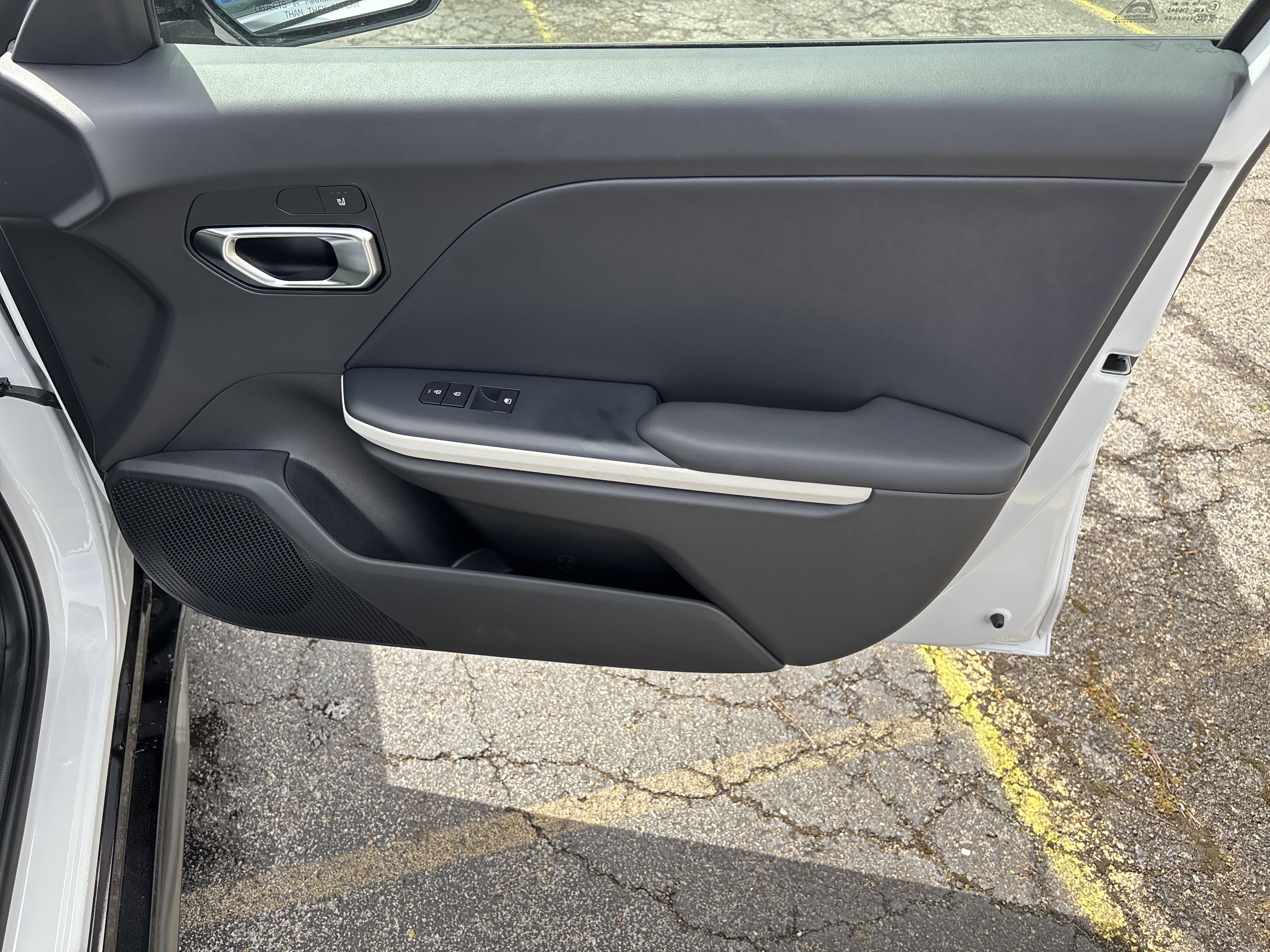 New 2025 Kia K4 GT-Line image 36