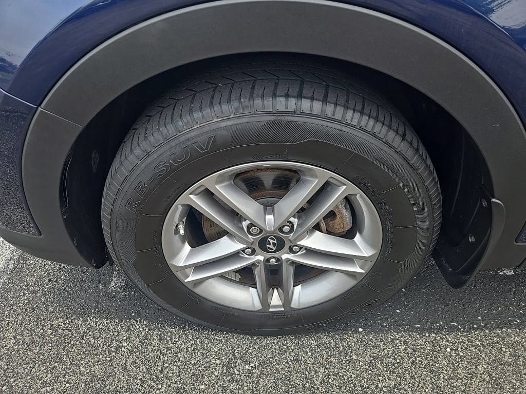 Used 2017 Hyundai Santa Fe Sport AWD/4WD image 18