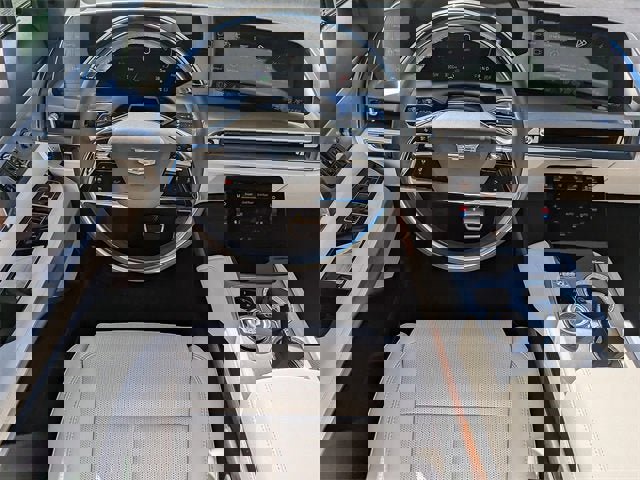 New 2026 Cadillac Vistiq Sport w/ LPO, Floor Liner Package image 17