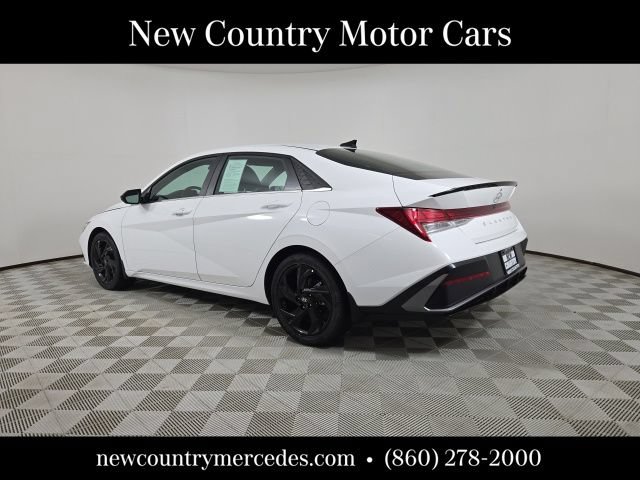 Used 2026 Hyundai Elantra SEL Sport Premium FWD image 5