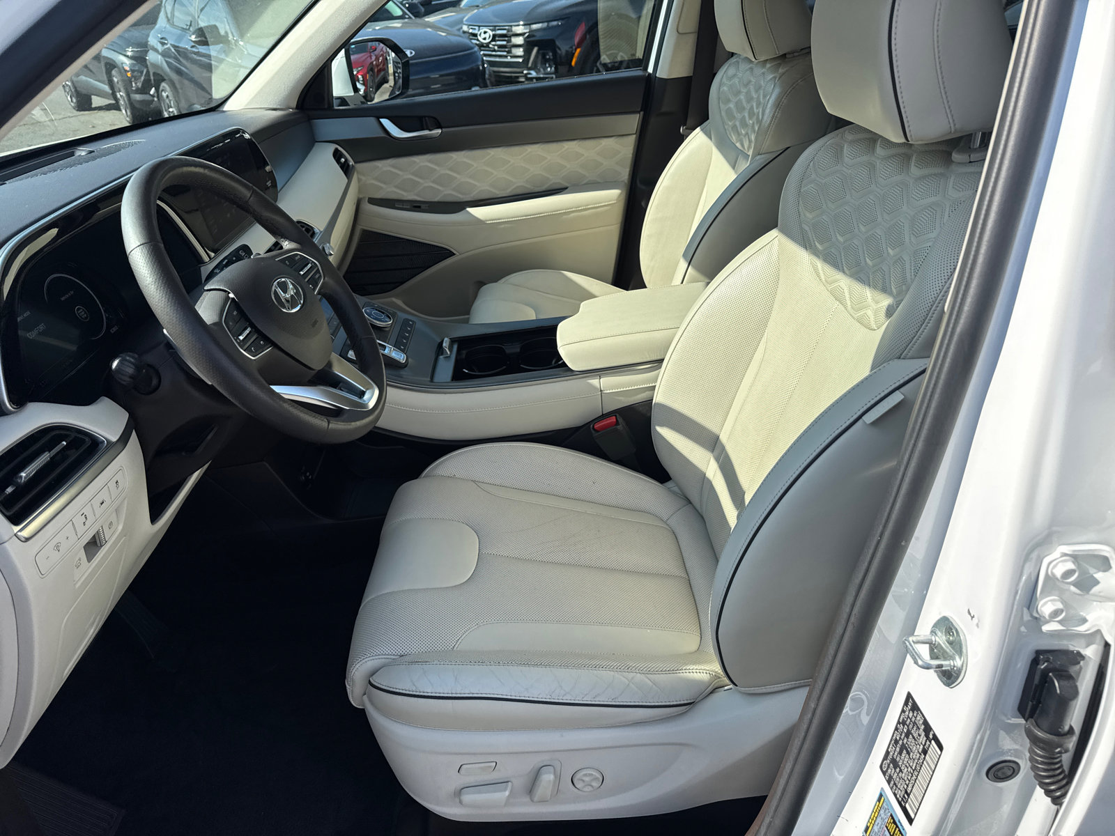 Used 2020 Hyundai Palisade Limited image 9