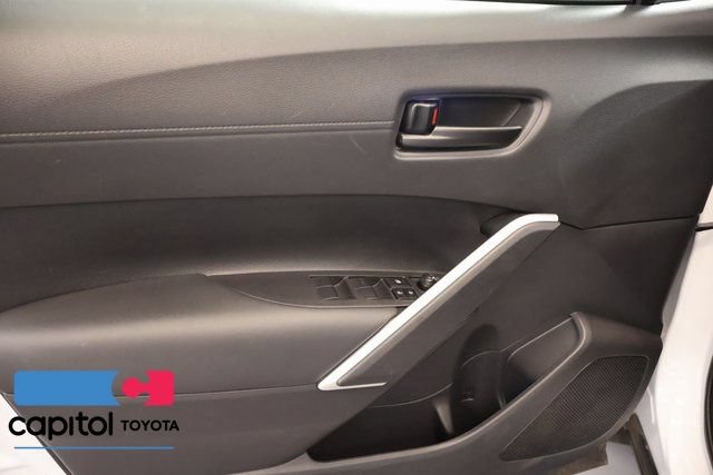 Certified 2026 Toyota Corolla Cross LE AWD/4WD image 10