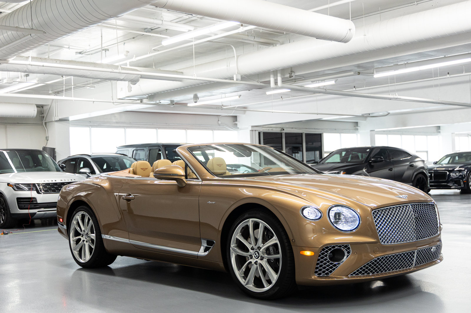 Used 2023 Bentley Continental GT Azure AWD/4WD image 7