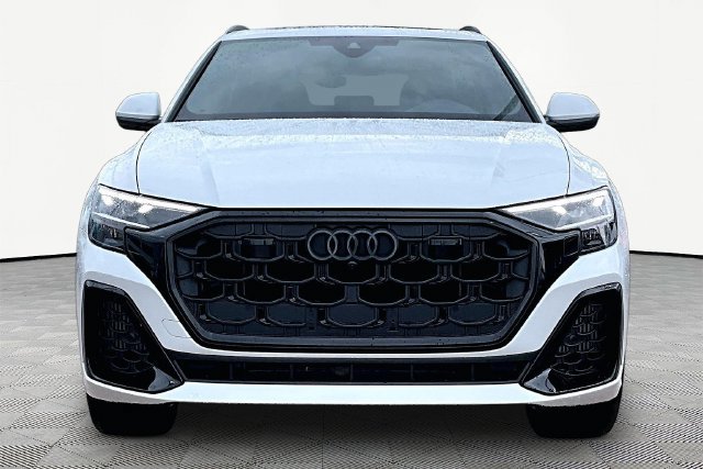 New 2026 Audi Q8 Premium Plus AWD/4WD image 3