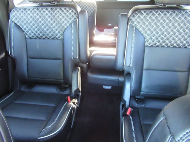 Used 2025 GMC Acadia Denali FWD image 33