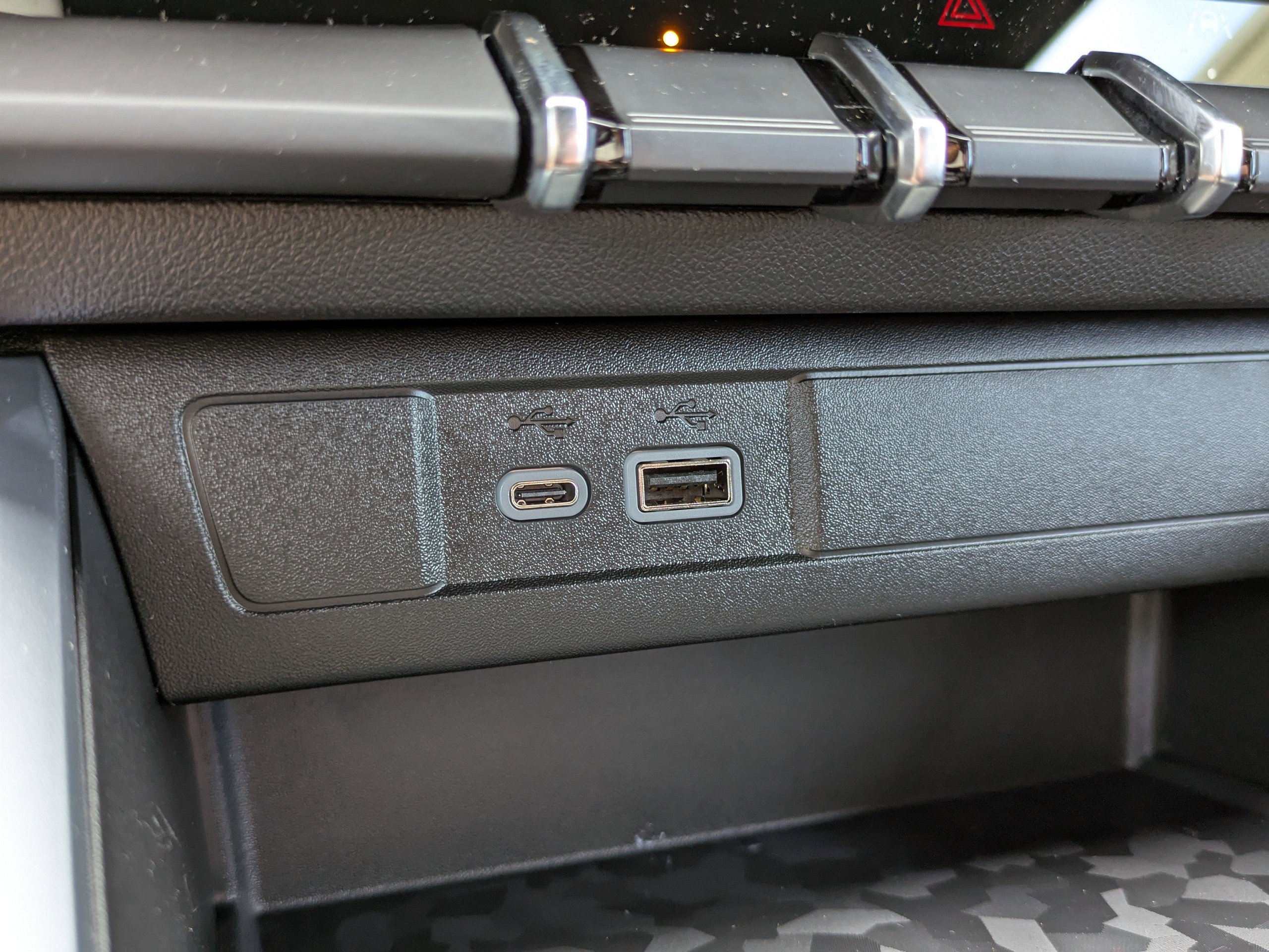 New 2026 Chevrolet Colorado W/T w/ WT Custom Package AWD/4WD image 22