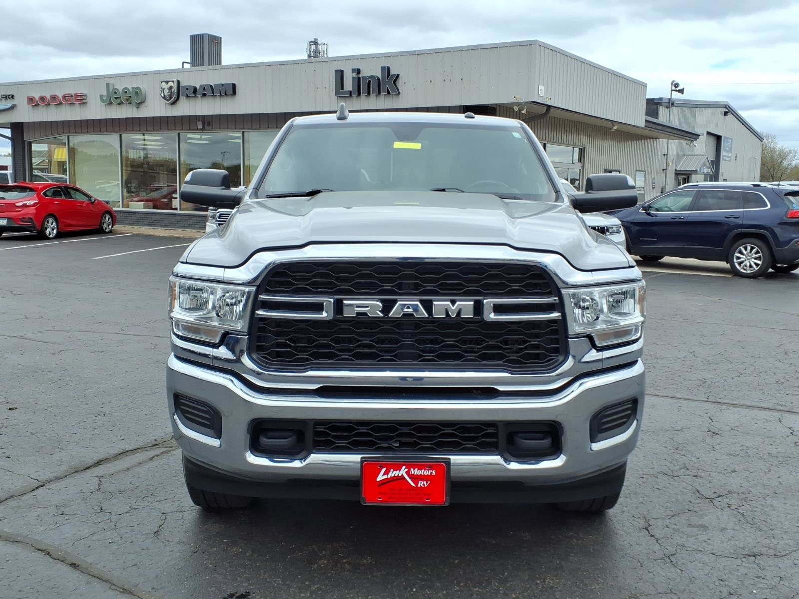 Used 2022 RAM 2500 Tradesman AWD/4WD image 9