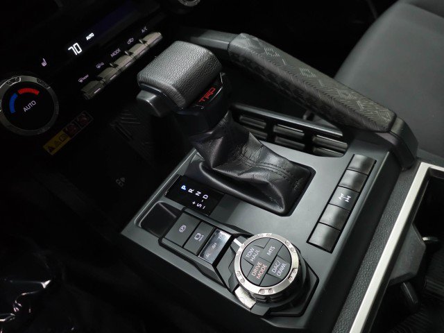 Used 2024 Toyota Tacoma TRD Off-Road w/ TRD Off Road Upgrade Package AWD/4WD image 31