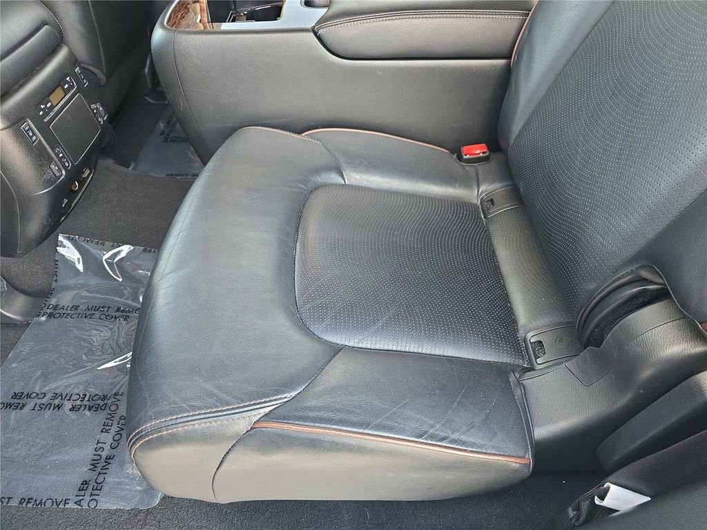 Used 2019 Nissan Armada Platinum w/ Captain's Chairs Package AWD/4WD image 16