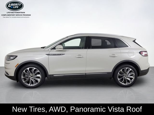 Used 2022 Lincoln Nautilus Reserve image 6
