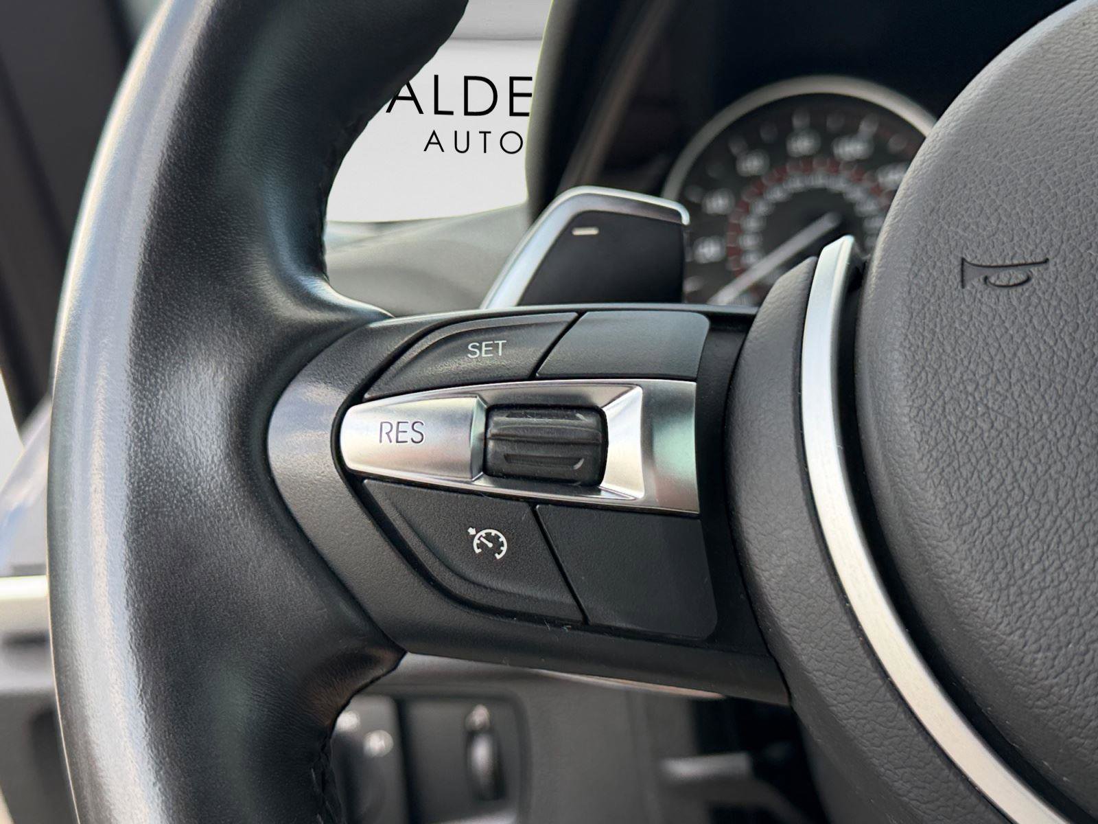 Used 2017 BMW 230i Convertible image 26