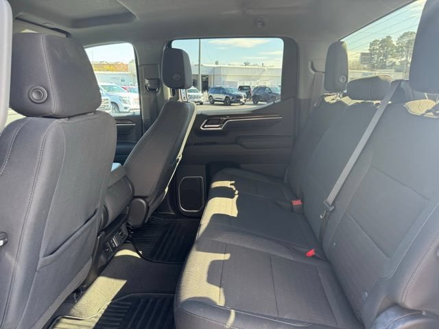 Used 2025 Chevrolet Silverado 1500 LT AWD/4WD image 15