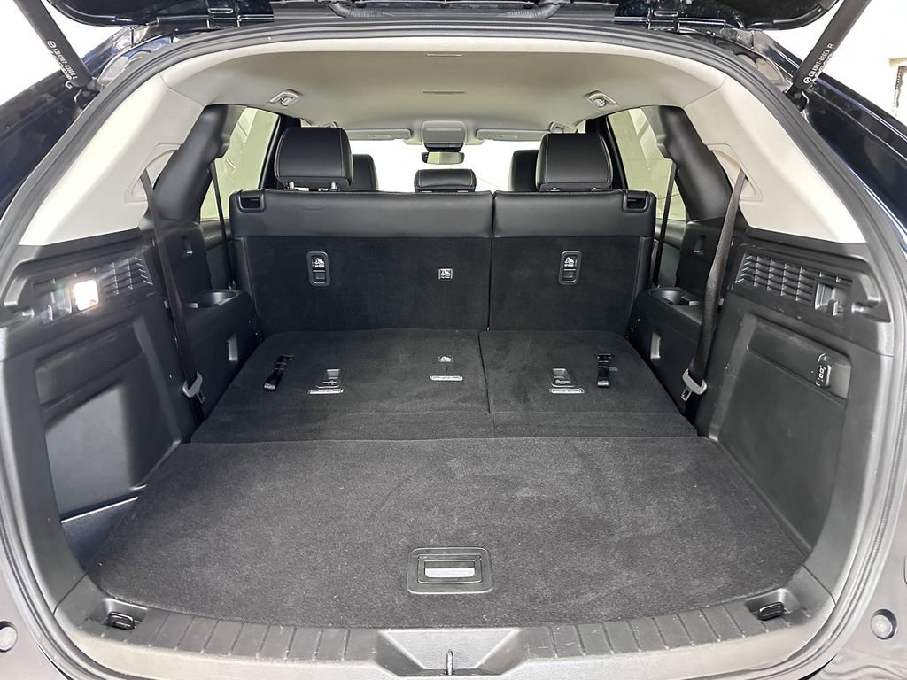 Used 2025 MAZDA CX-90 3.3 Turbo w/ Select Package image 21