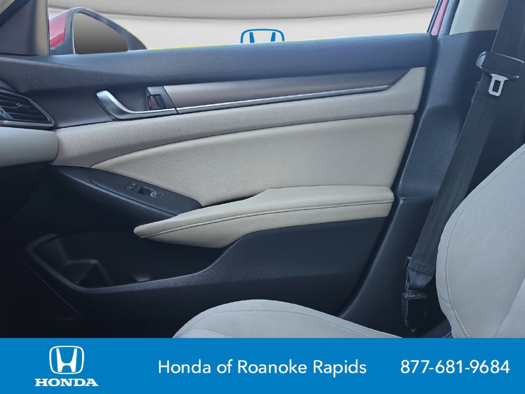 Used 2018 Honda Accord LX image 29