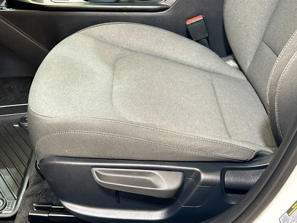 Used 2025 Kia K4 FWD image 16