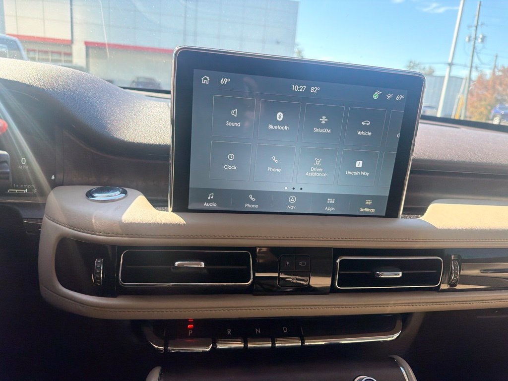 Used 2021 Lincoln Aviator Reserve w/ Equipment Group 201A RWD image 21