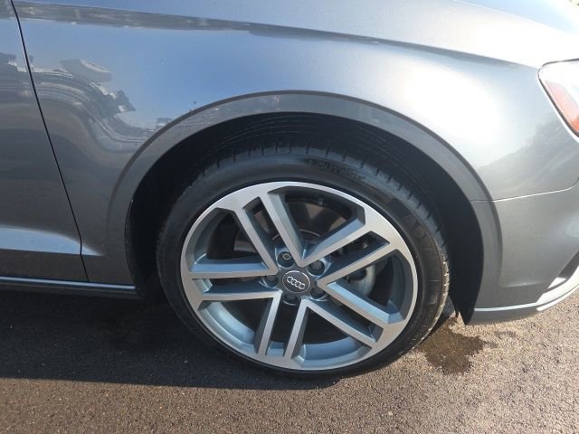Used 2020 Audi A3 2.0T Premium Plus w/ Premium Plus Package image 5