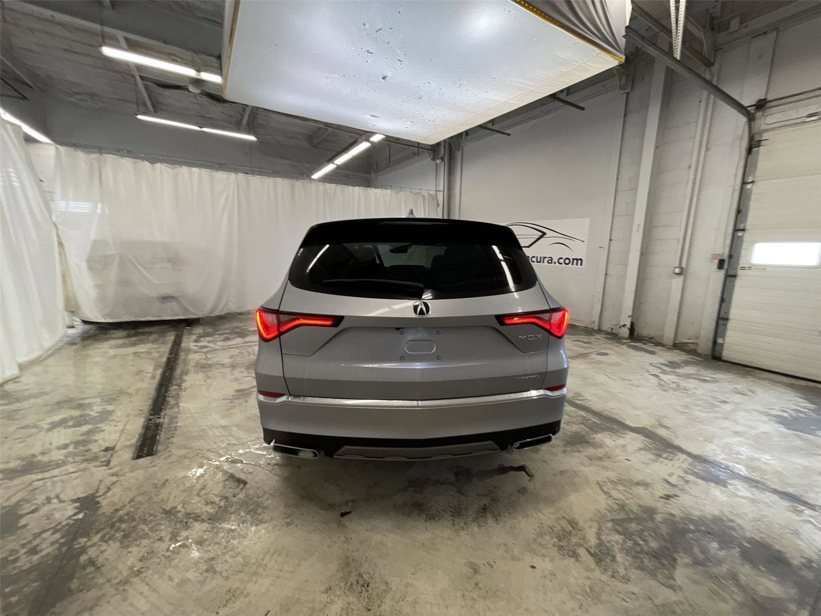 New 2026 Acura MDX SH-AWD image 33