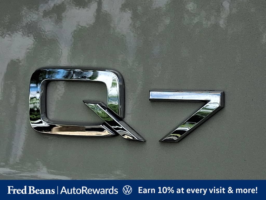 Used 2023 Audi Q7 2.0T Premium w/ Convenience Package AWD/4WD image 39